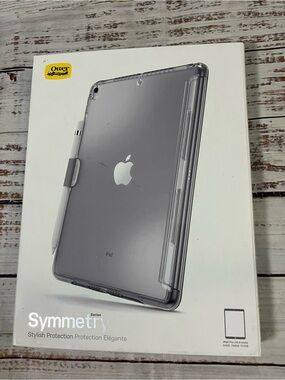 OtterBox Symmetry Clear Series Case for iPad Pro (10.5") in Lime Green Open Box